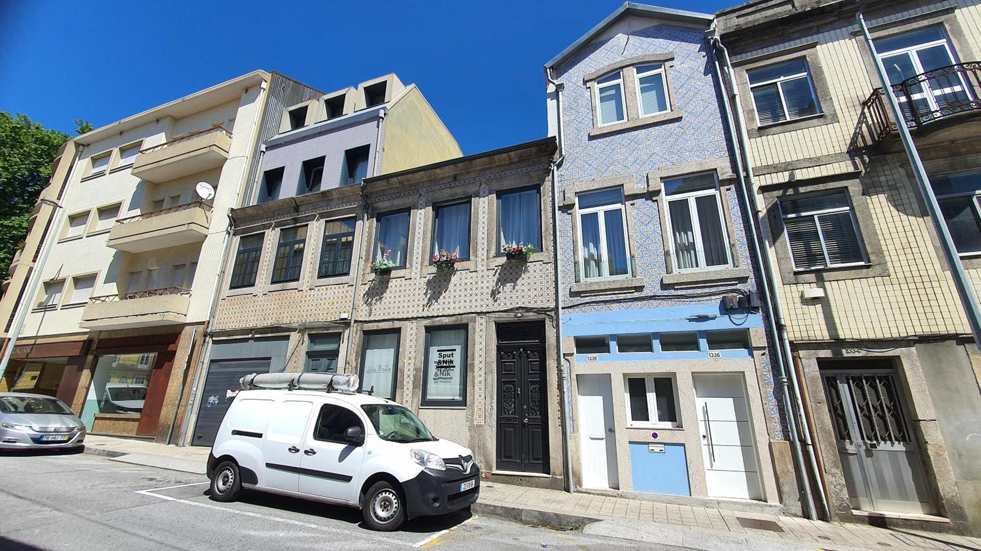 Downtown Porto With Parking Next To Subway Apartment Exterior foto